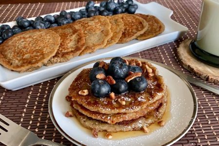 Desayunos                                          

Recetas fáciles y funcionales para despertar tu cuerpo sin picos de glucosa ni antojos a media mañana. 100% libres de azúcar, gluten y lácteos, rápidas de preparar y saciantes